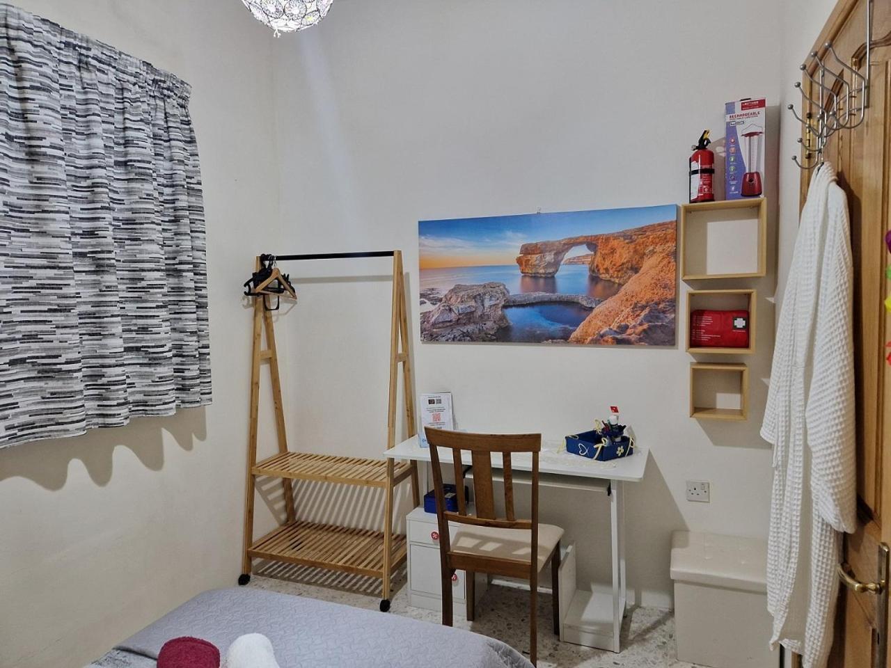 Saracini'S Homestay Attard Exterior photo
