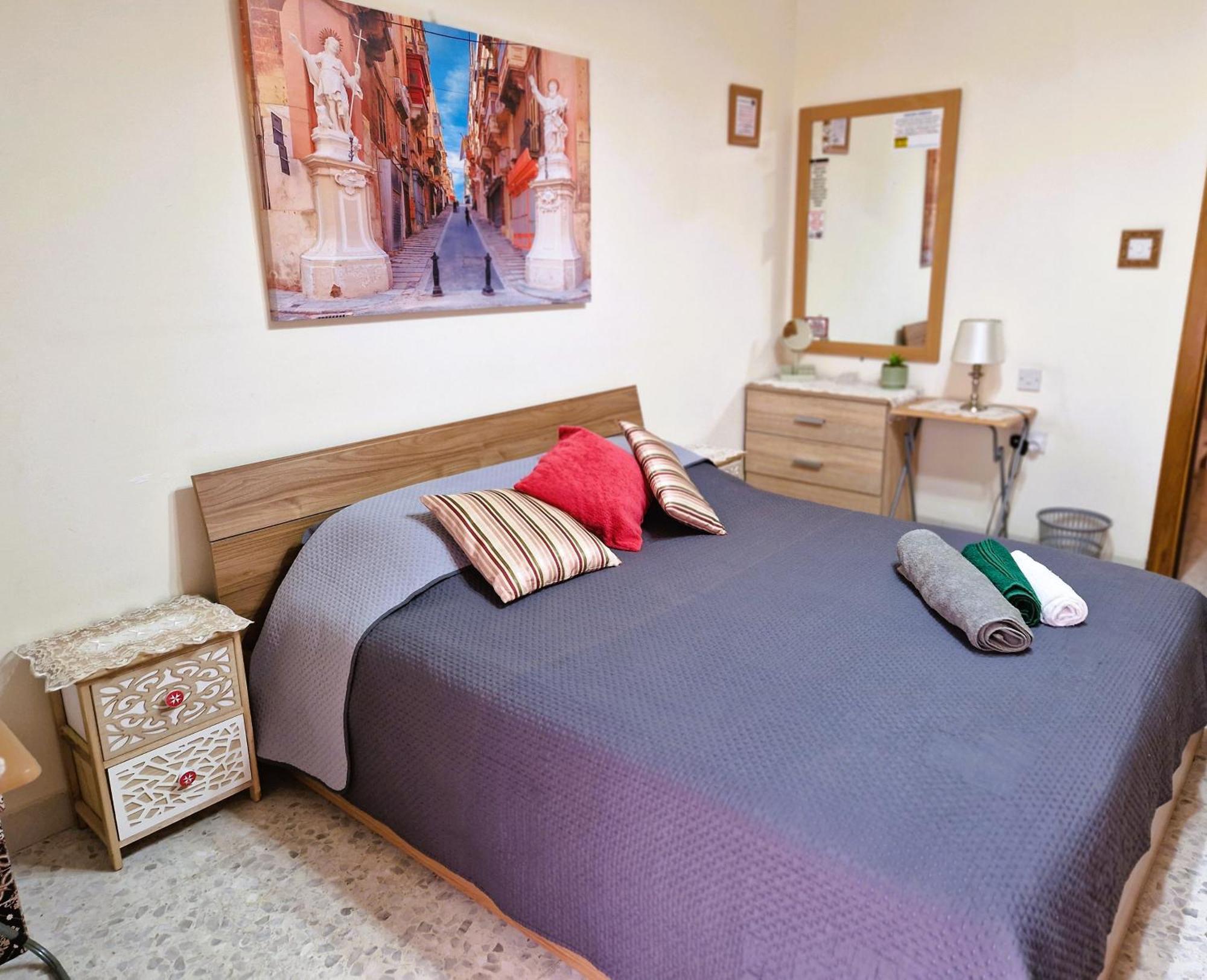 Saracini'S Homestay Attard Exterior photo