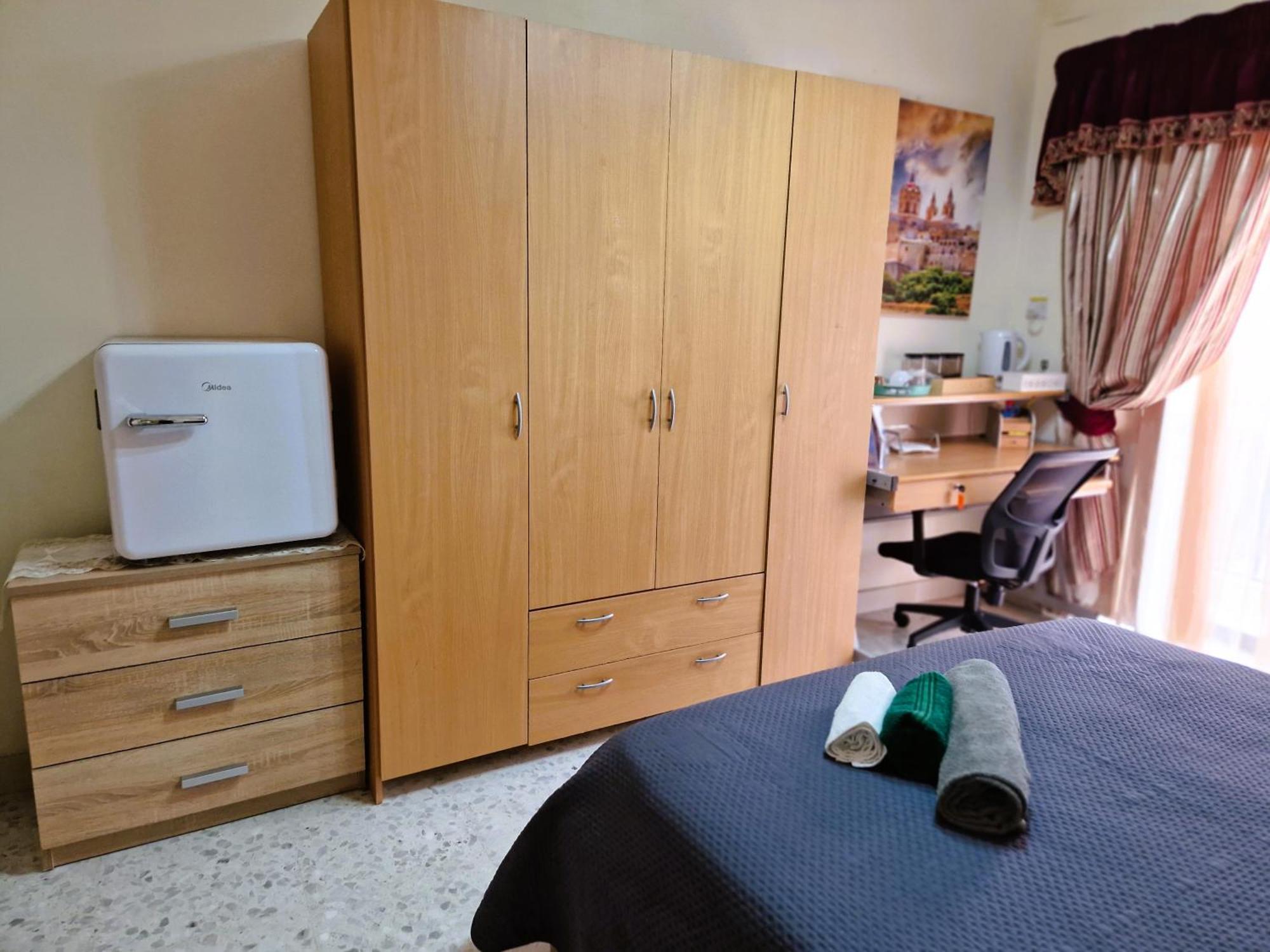 Saracini'S Homestay Attard Exterior photo